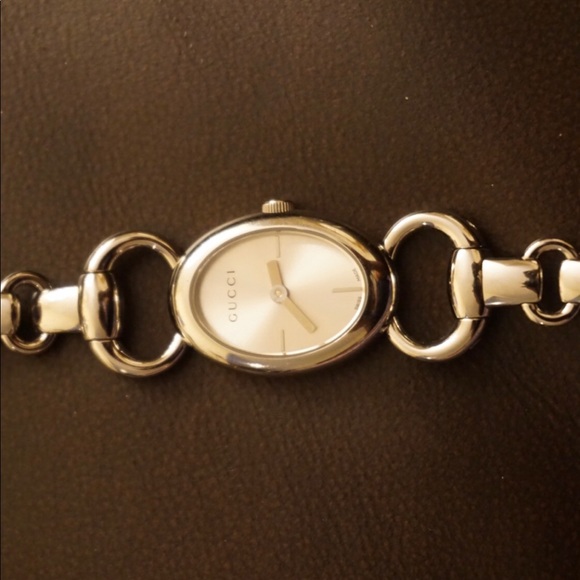 Gucci watch - Picture 2 of 8